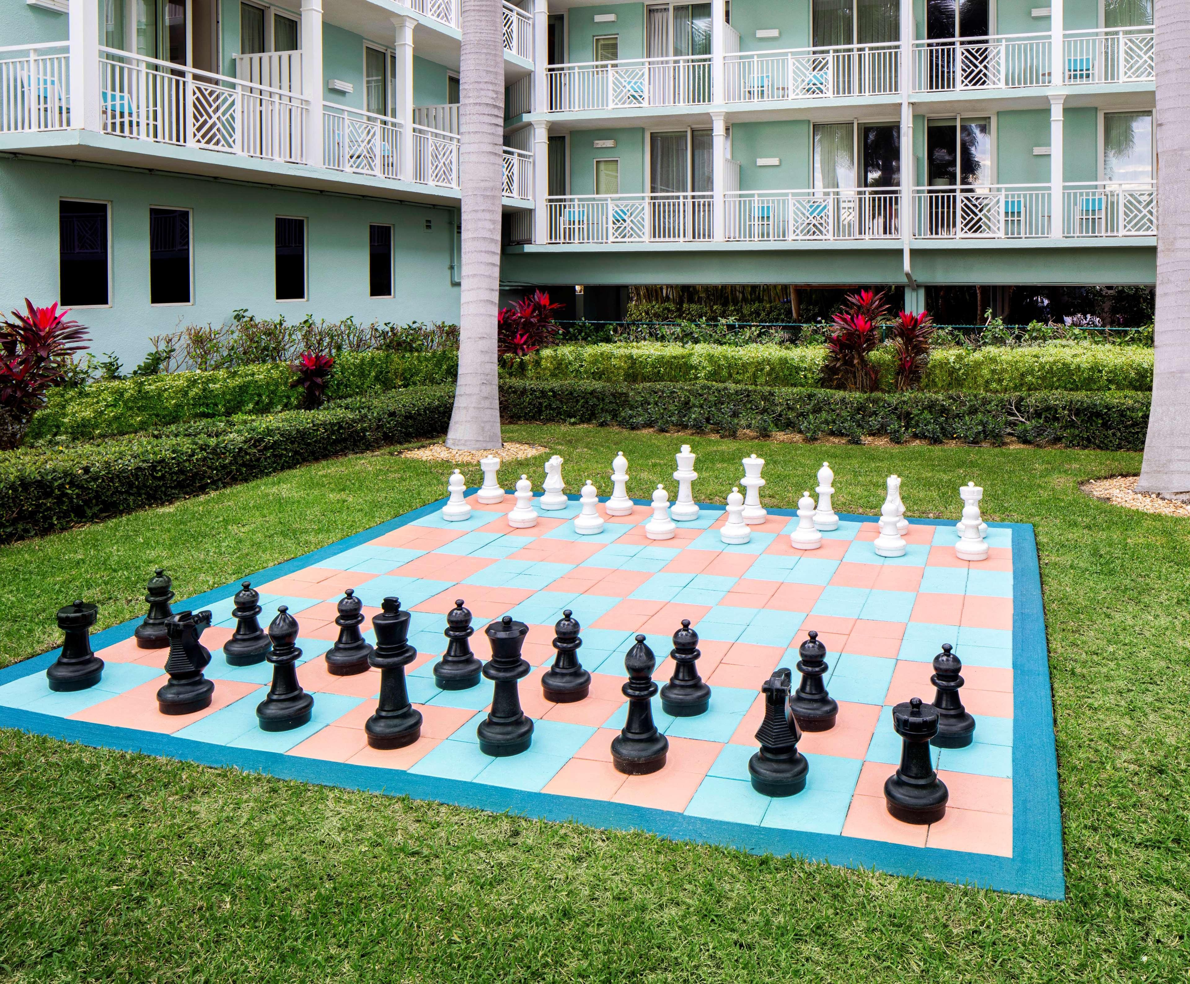 The Reach Key West, Curio Collection By Hilton Hotel Exterior photo