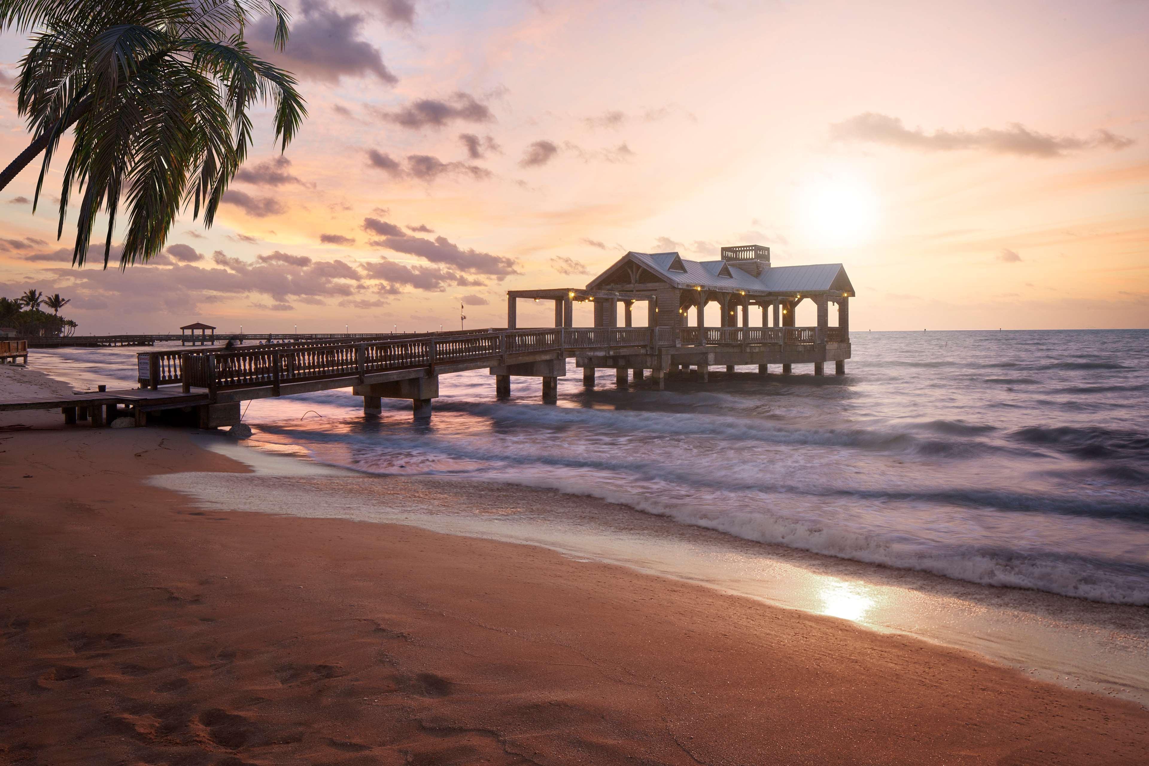 The Reach Key West, Curio Collection By Hilton Hotel Exterior photo
