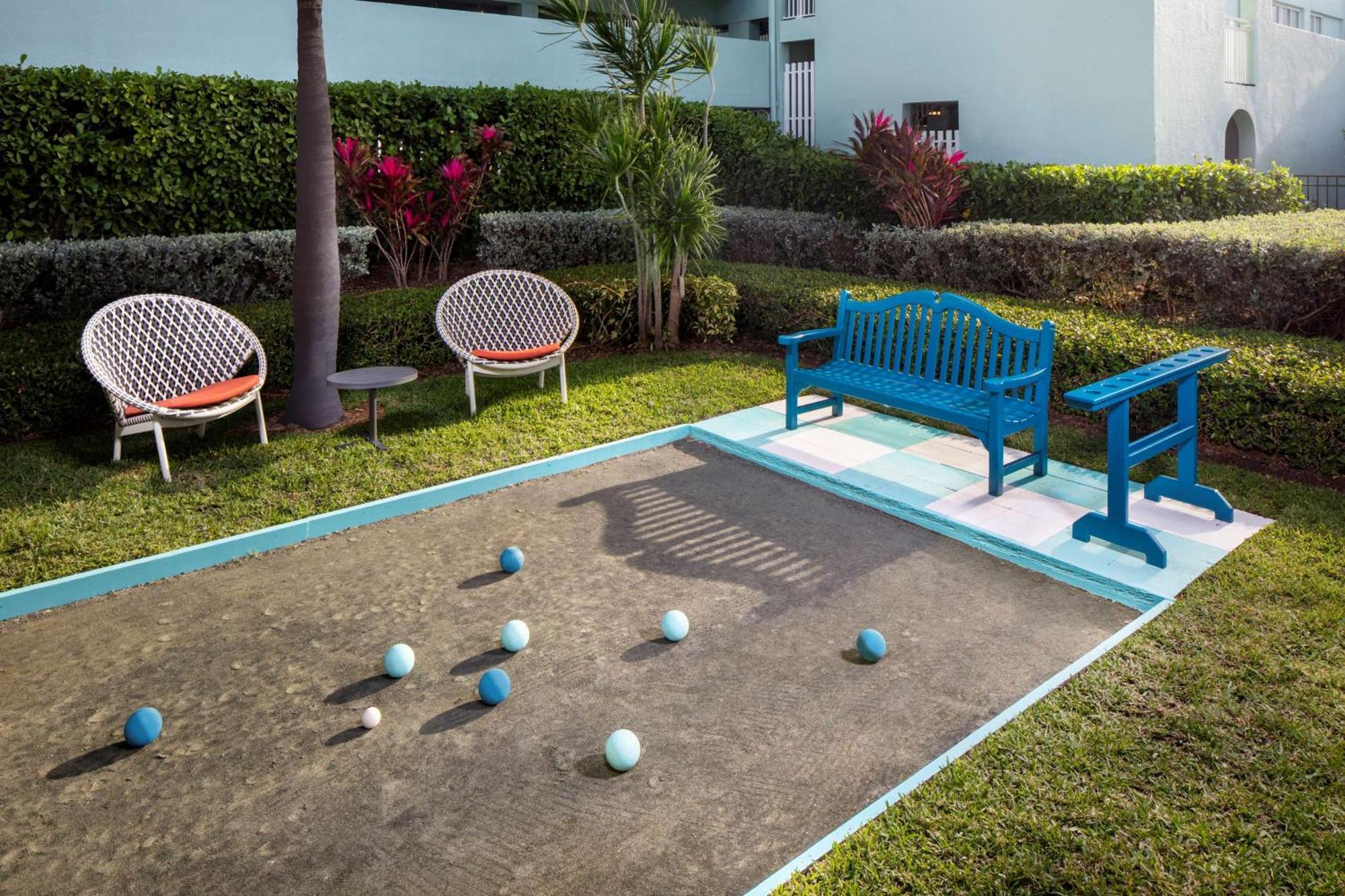 The Reach Key West, Curio Collection By Hilton Hotel Exterior photo